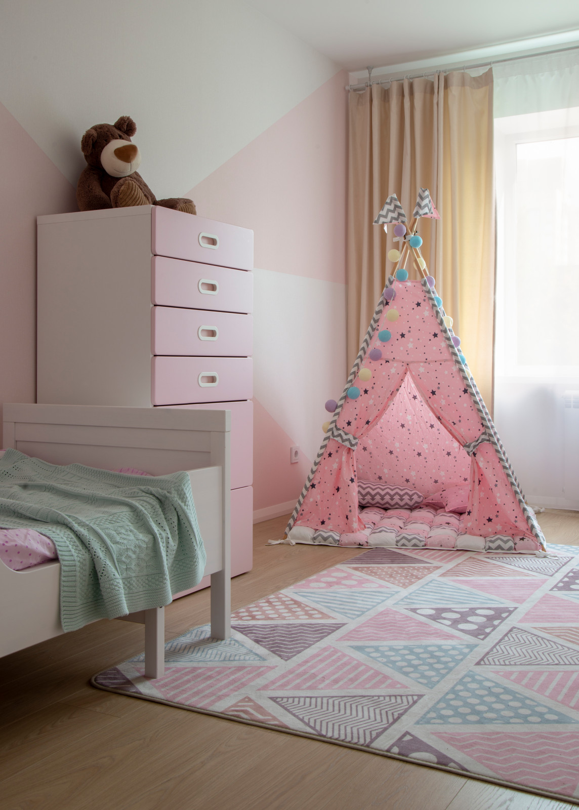 Обложка проекта: Зефир