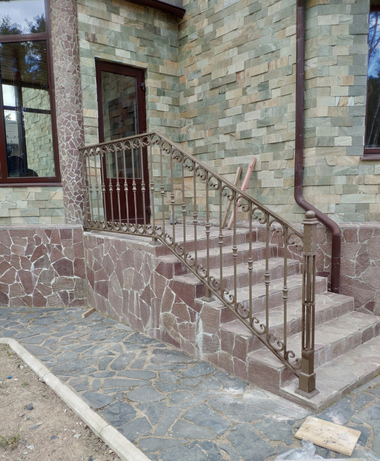 Крутой берег