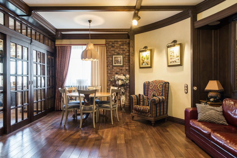 Обеденная зона в гостиной