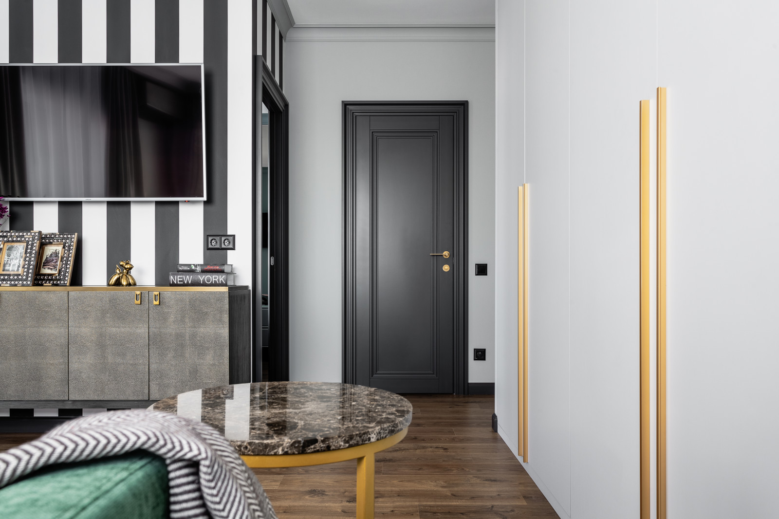 Стрижи сити