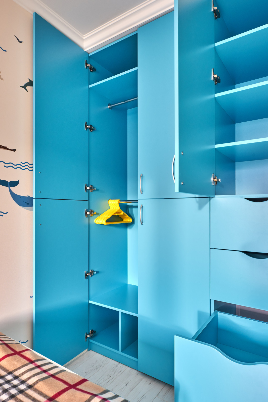 Интерьер трехкомнатной квартиры 83м2 _ ZeLBor