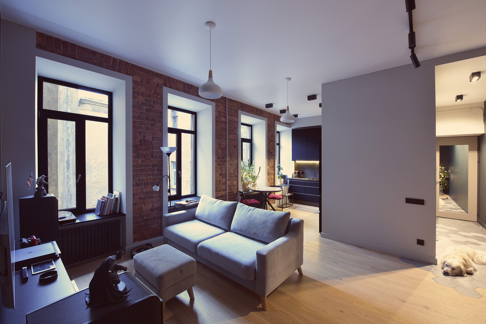 Oscar`s - Манежный