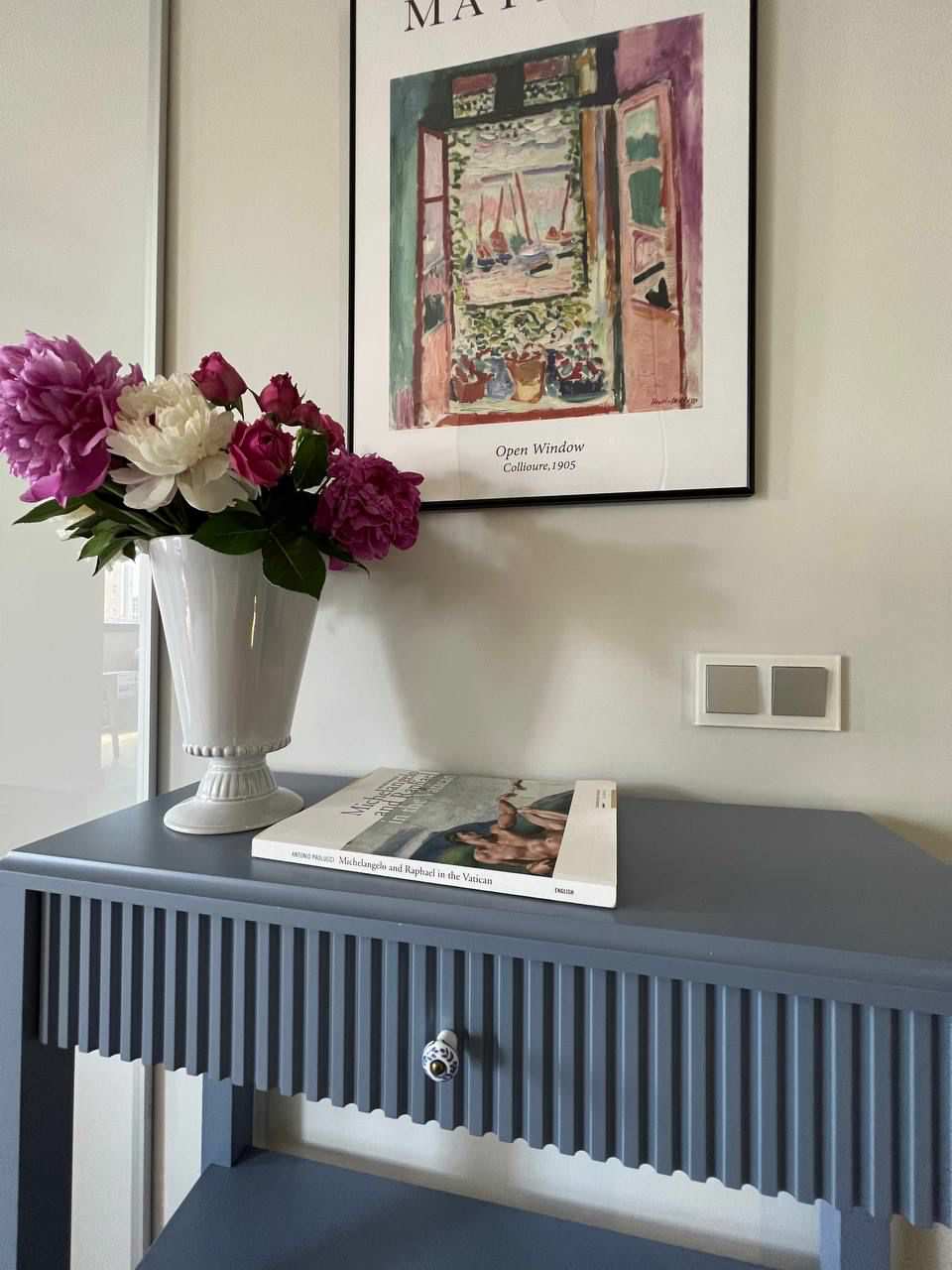 Тумбы с фрезерованными фасадами