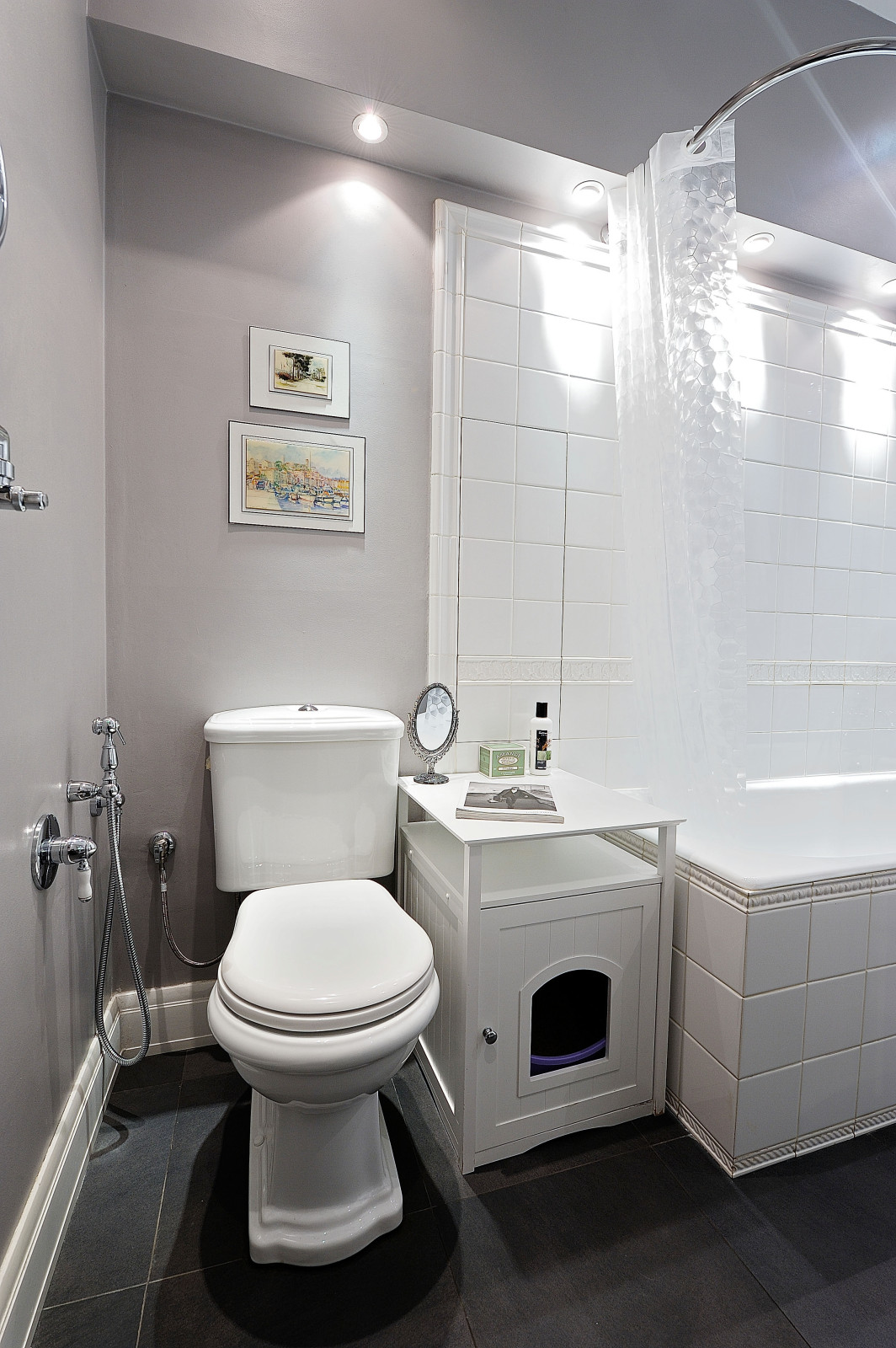 Apartments in an old house of the 1950s