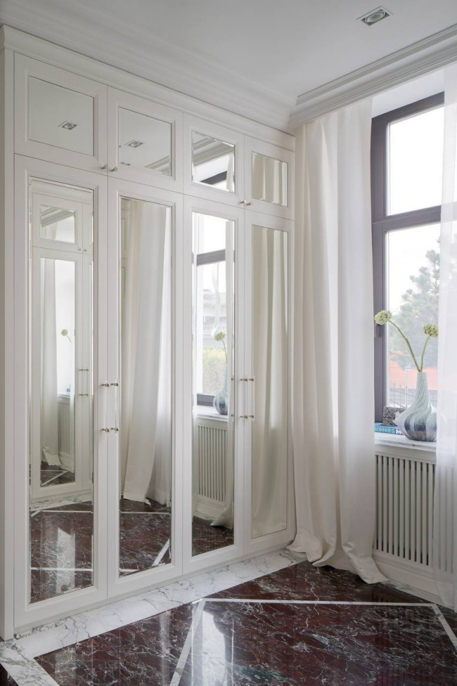 Работы дизайнеров с мебельными ручками от Maru Studio