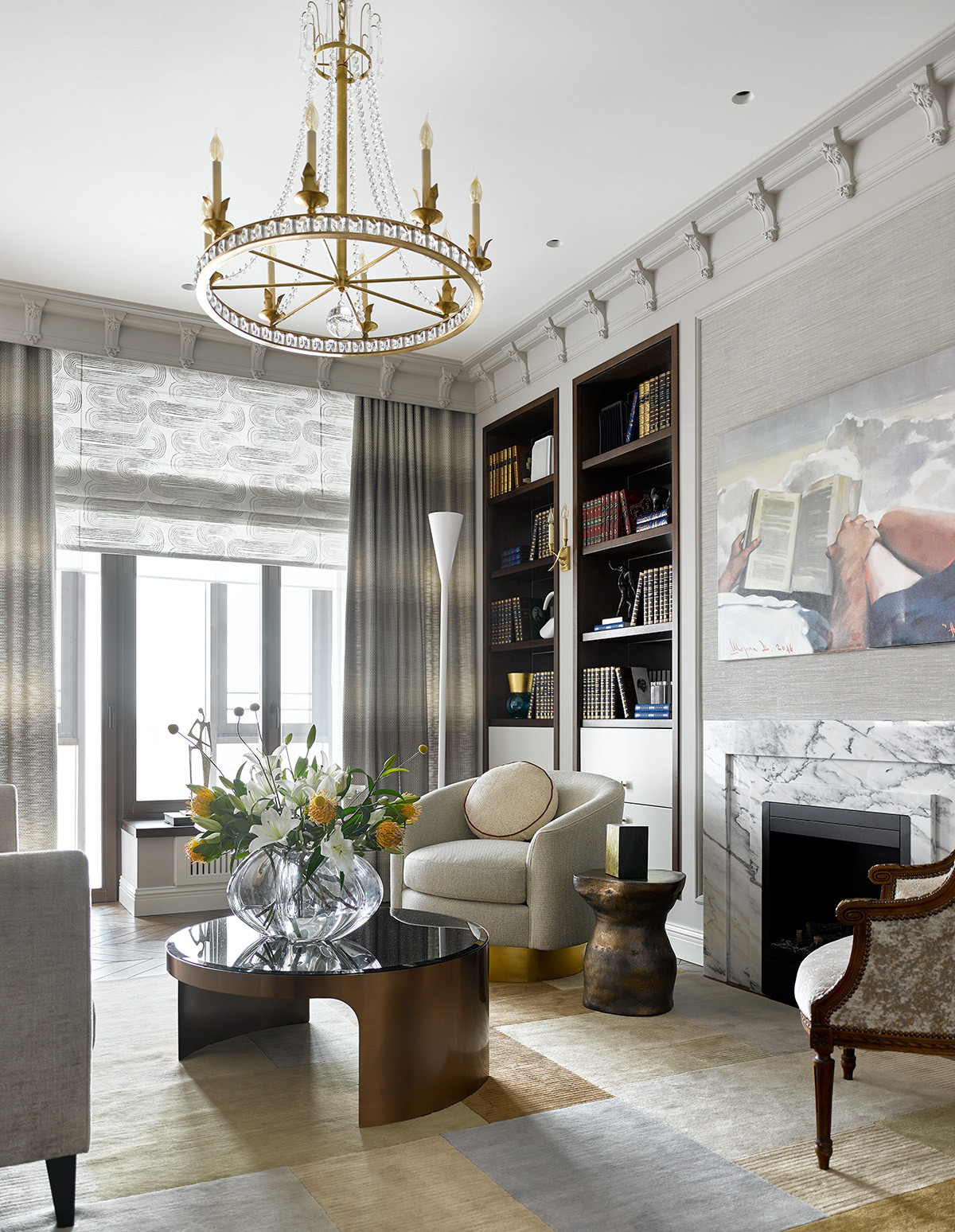 Houzz тур: Современная классика в серых тонах