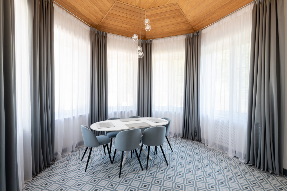 Шторы в частном доме