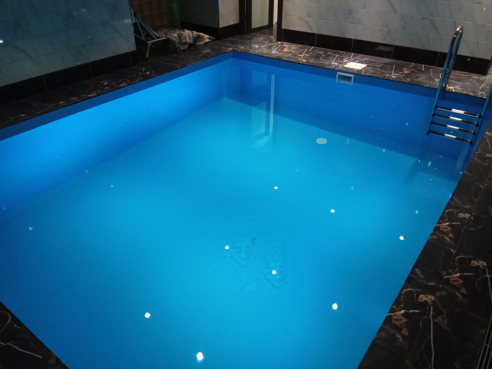 Обложка проекта: Строительство скиммерного бассейна