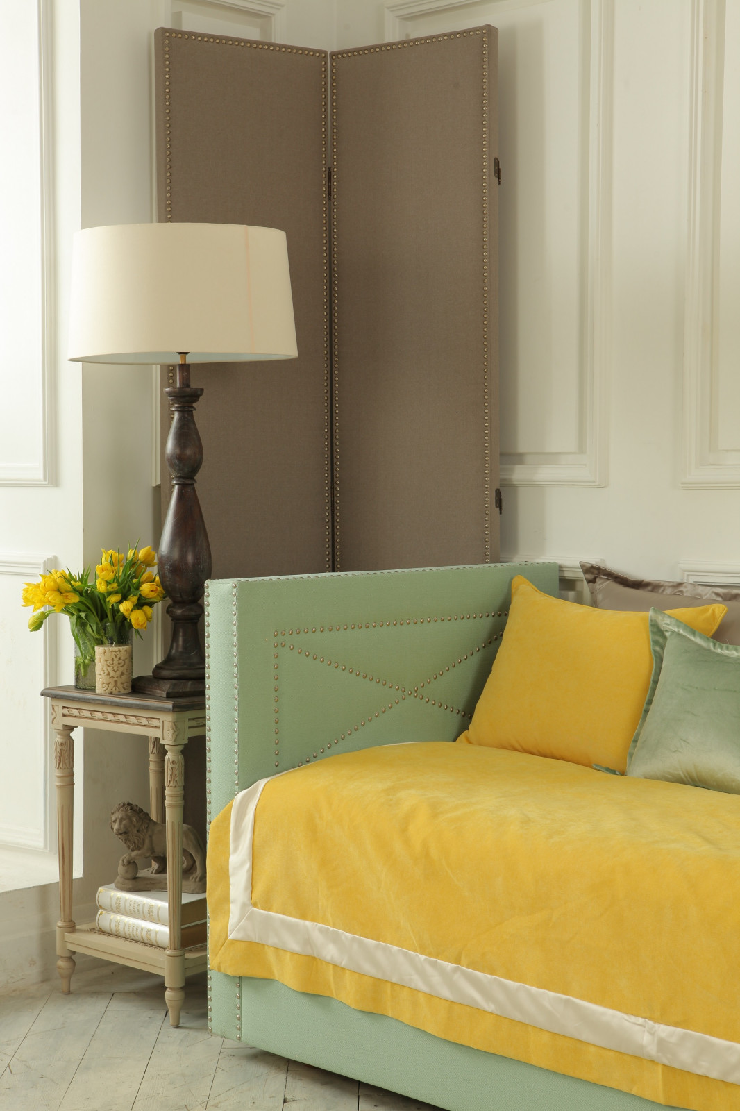 Оформление кроватей для компании Roy Bosh