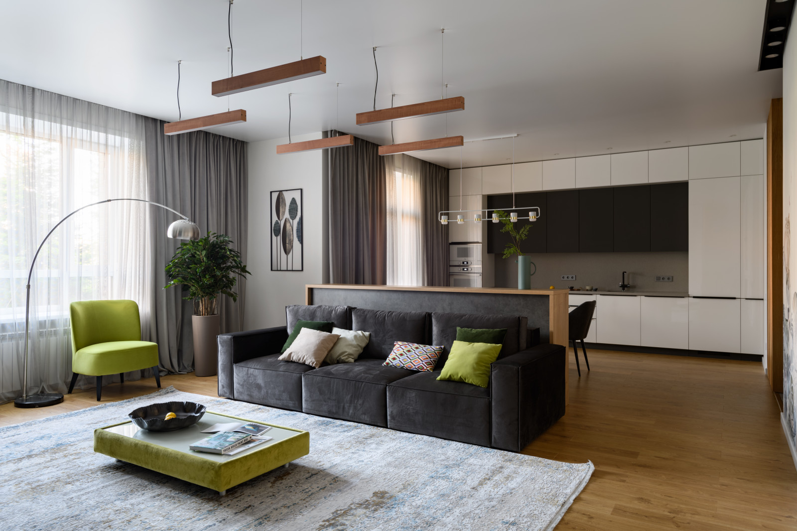 Просторная квартира с природными акцентами