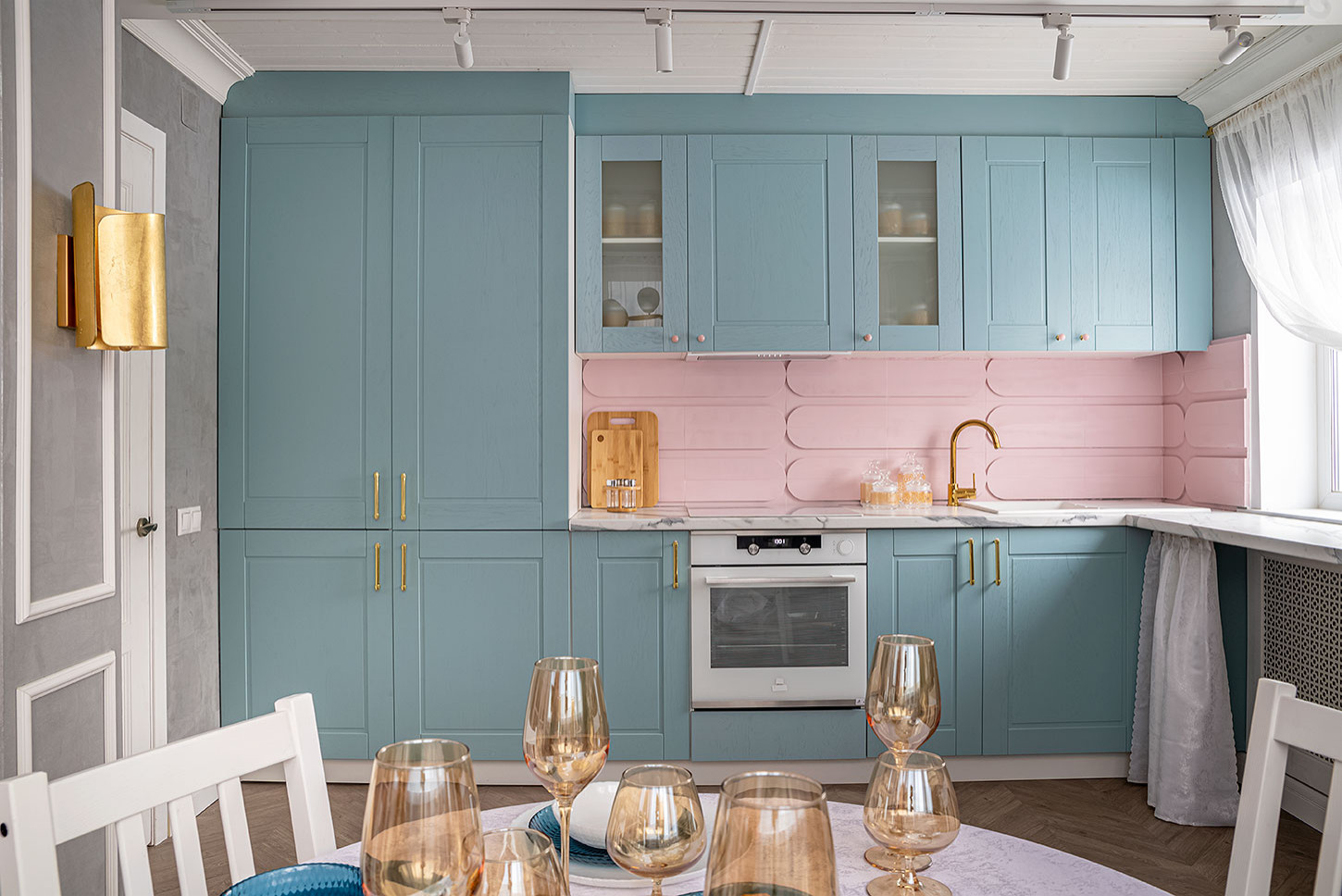 Кухня-столовая для программы "Фазенда"