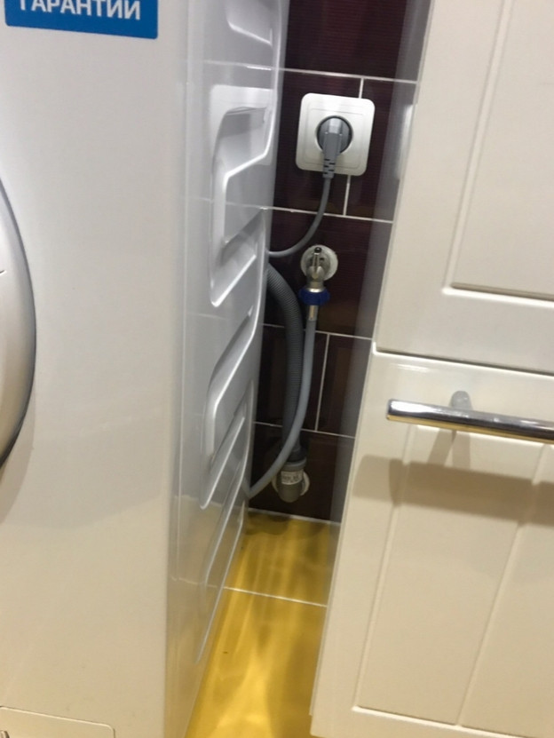 Ванная на Непокоренных