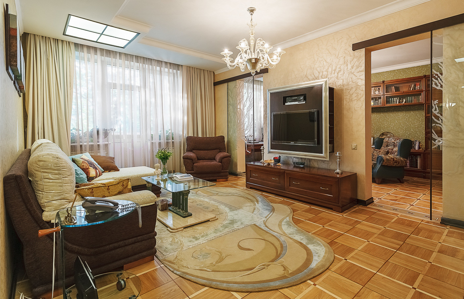 Квартира с архитектурной темой в интерьере