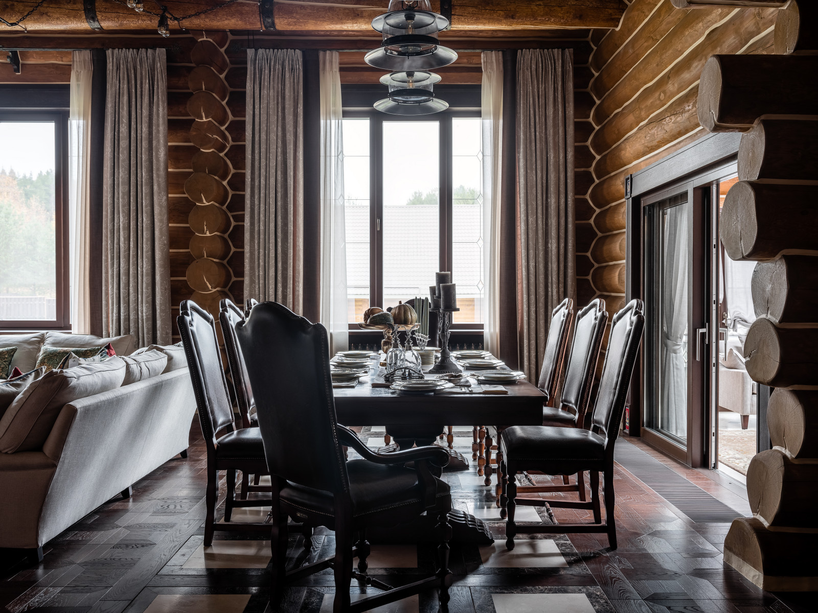 Обложка проекта: ПРОЕКТ «ДОМ ОХОТНИКА» ВДАЛИ ОТ ГОРОДА, НА БЕРЕГУ ЖИВОПИСНОГО ОЗЕРА