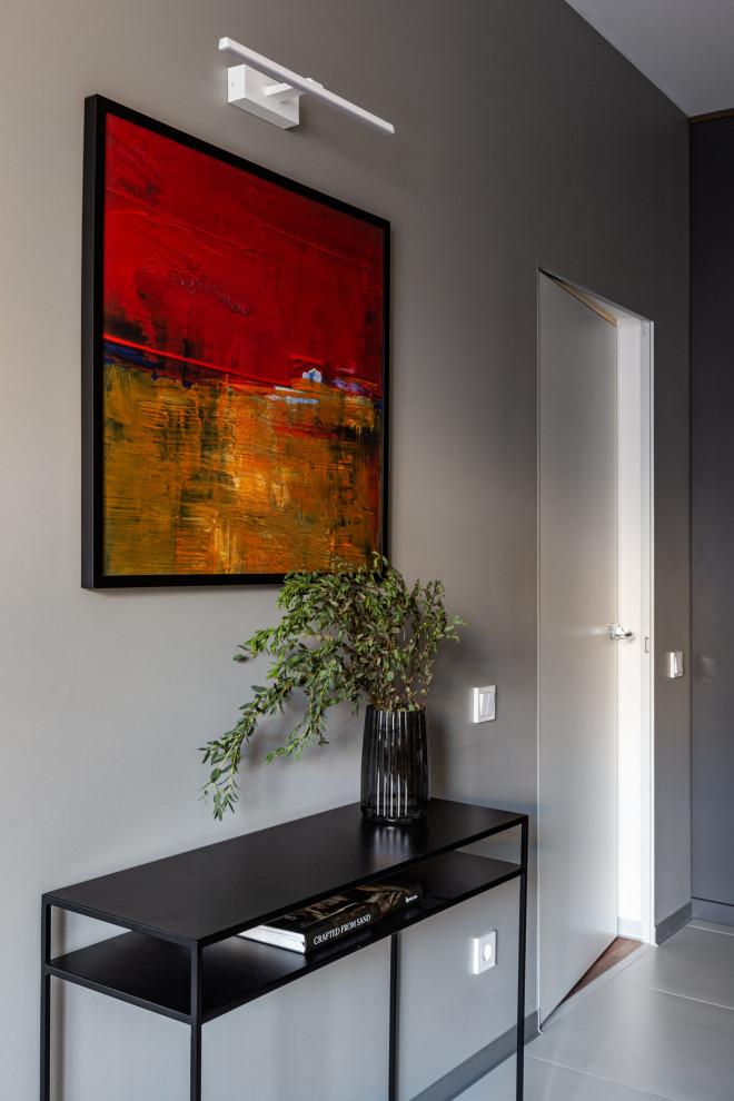 Белый в цвете