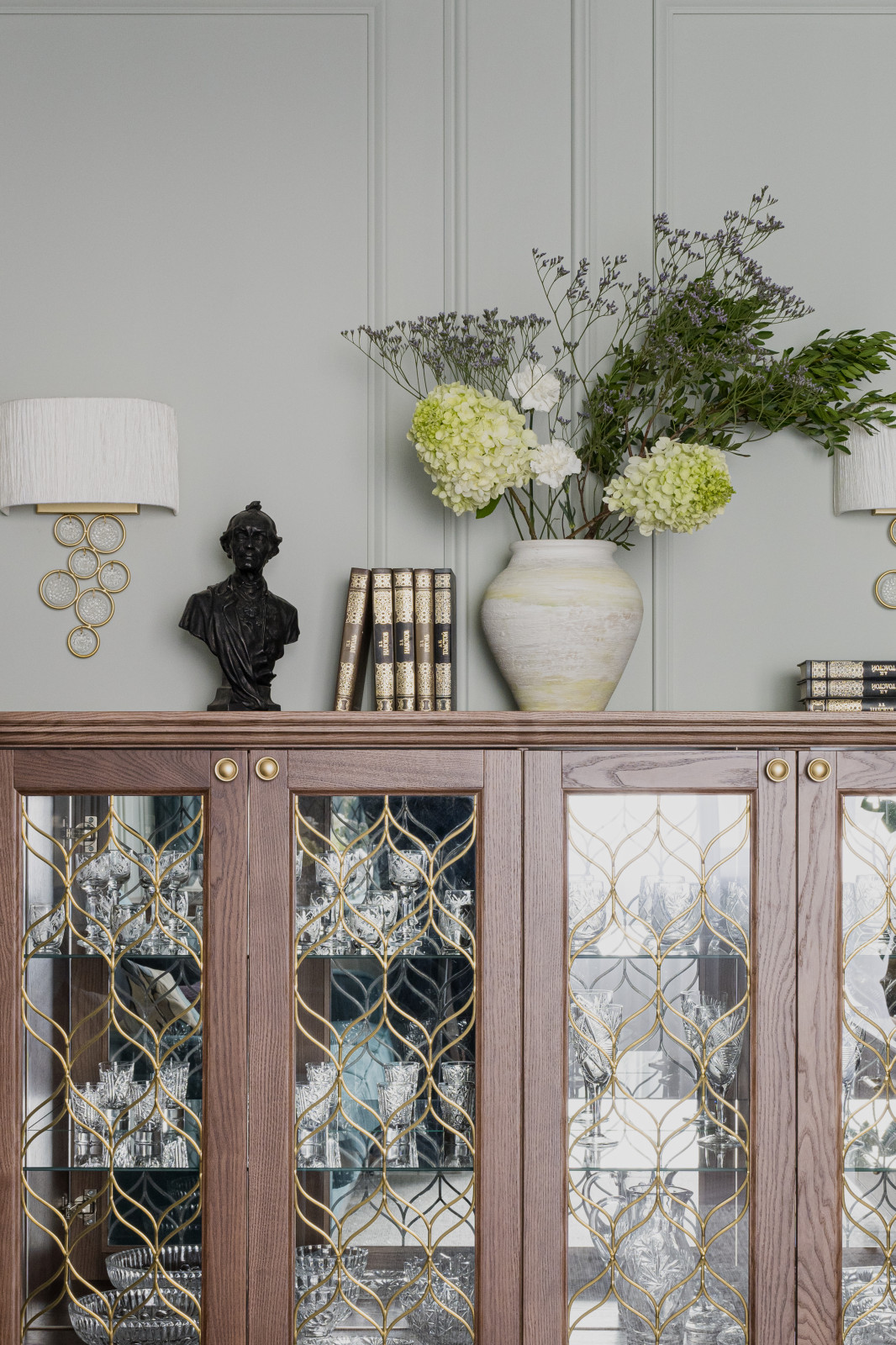 Квартира "Элегантность в цветах"