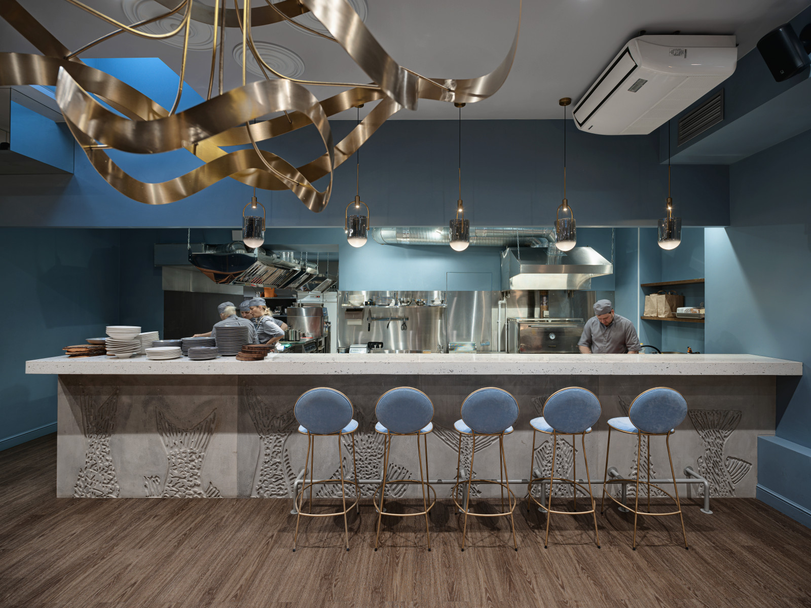 Реализация ресторана Seabass & Sauvignon