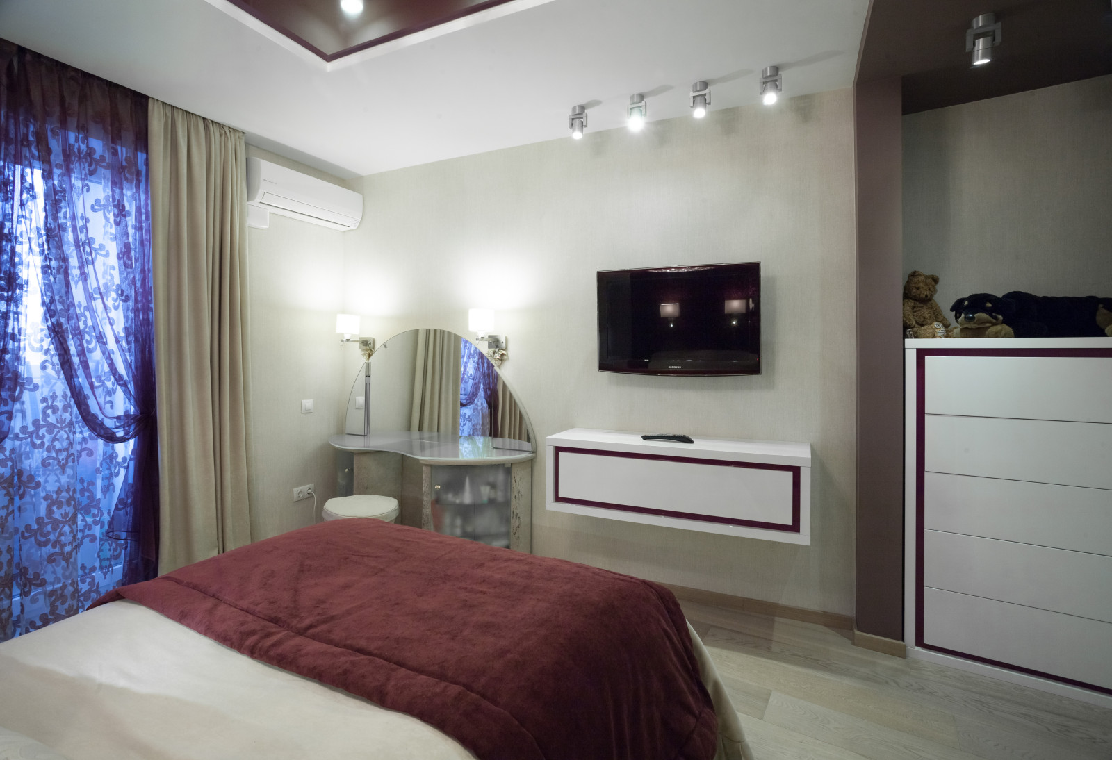 Двухкомнатная квартира в современном стиле.