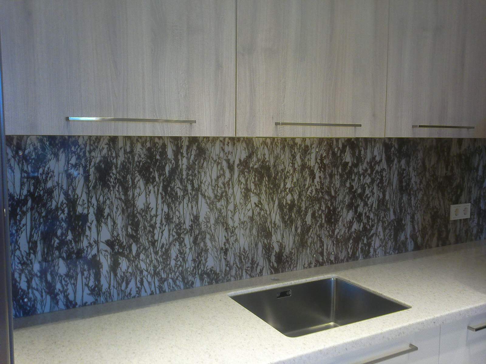 Обложка проекта: Стеновая панель на кухне "ФАРТУК"