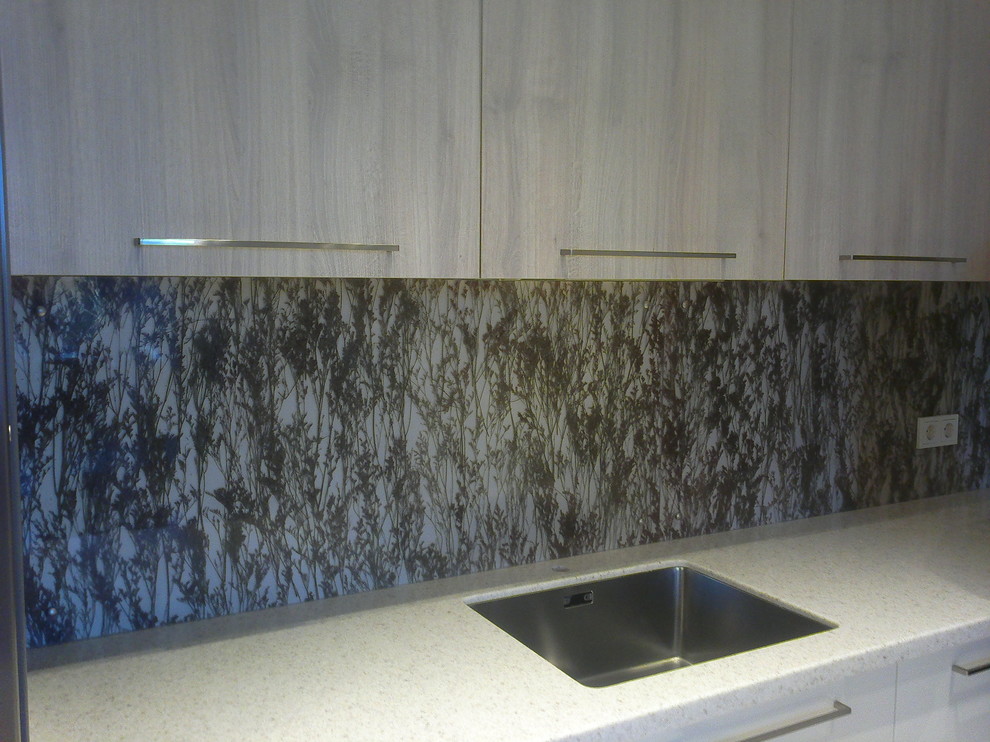 Обложка проекта: Стеновая панель на кухне "ФАРТУК"