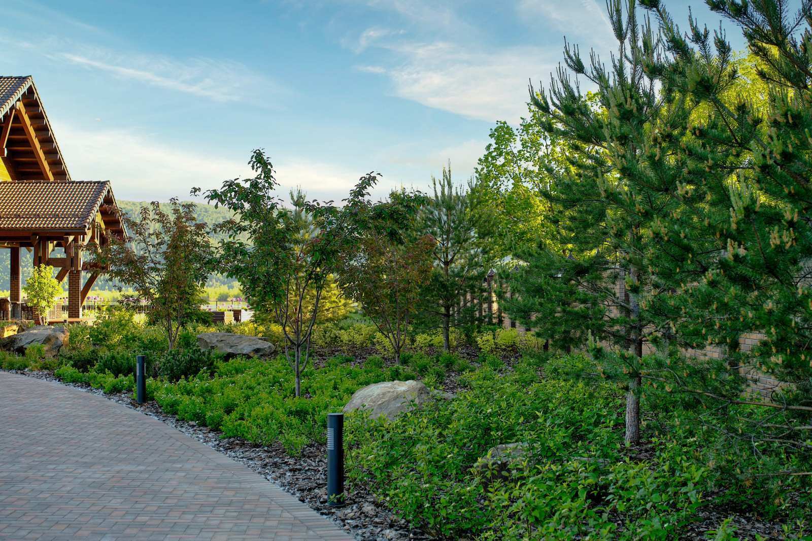 Обложка проекта: Сад на берегу Волги