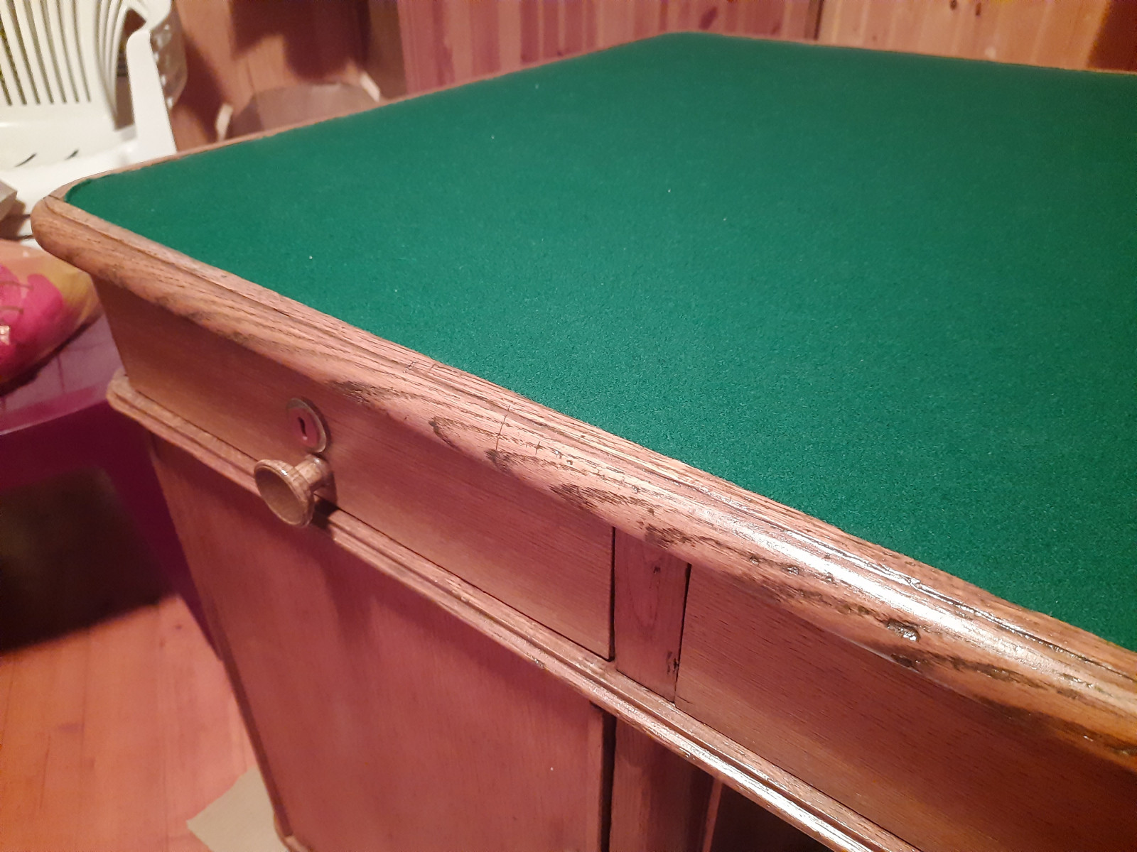 Реставрация письменного стола с сукном