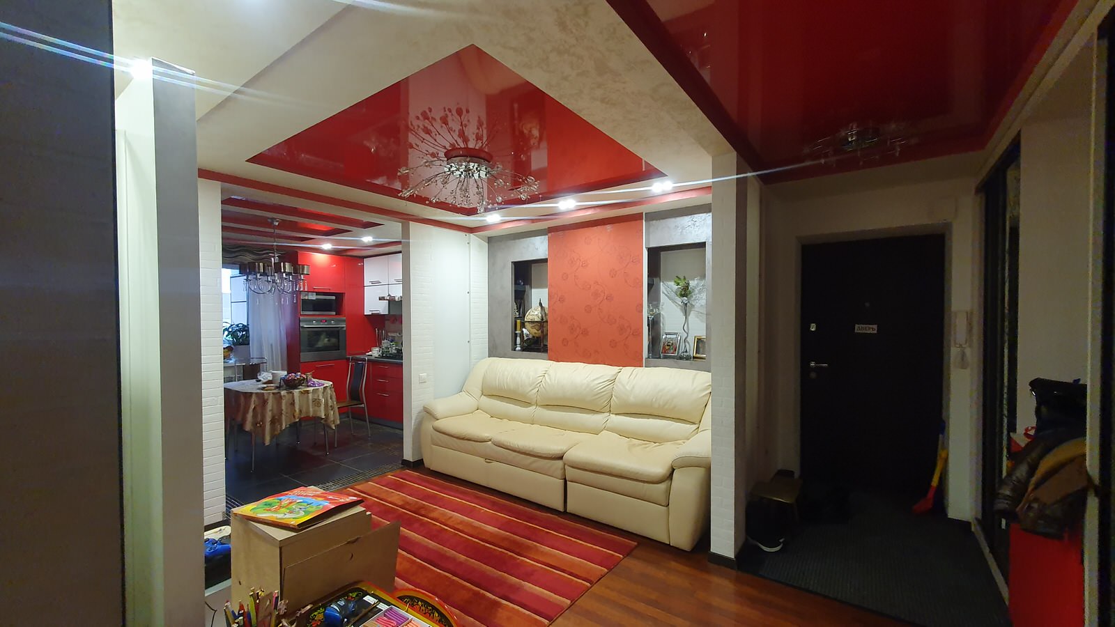 Из красного подвала в воздушный минимализм