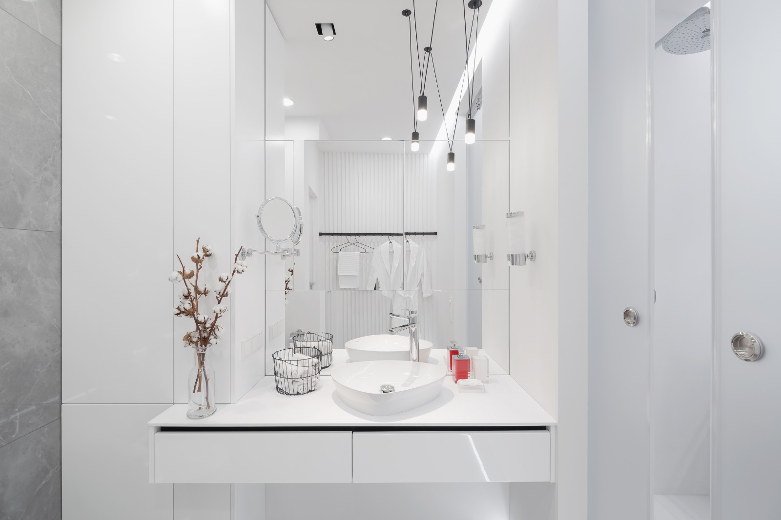 Двухкомнатная квартира с символом метро