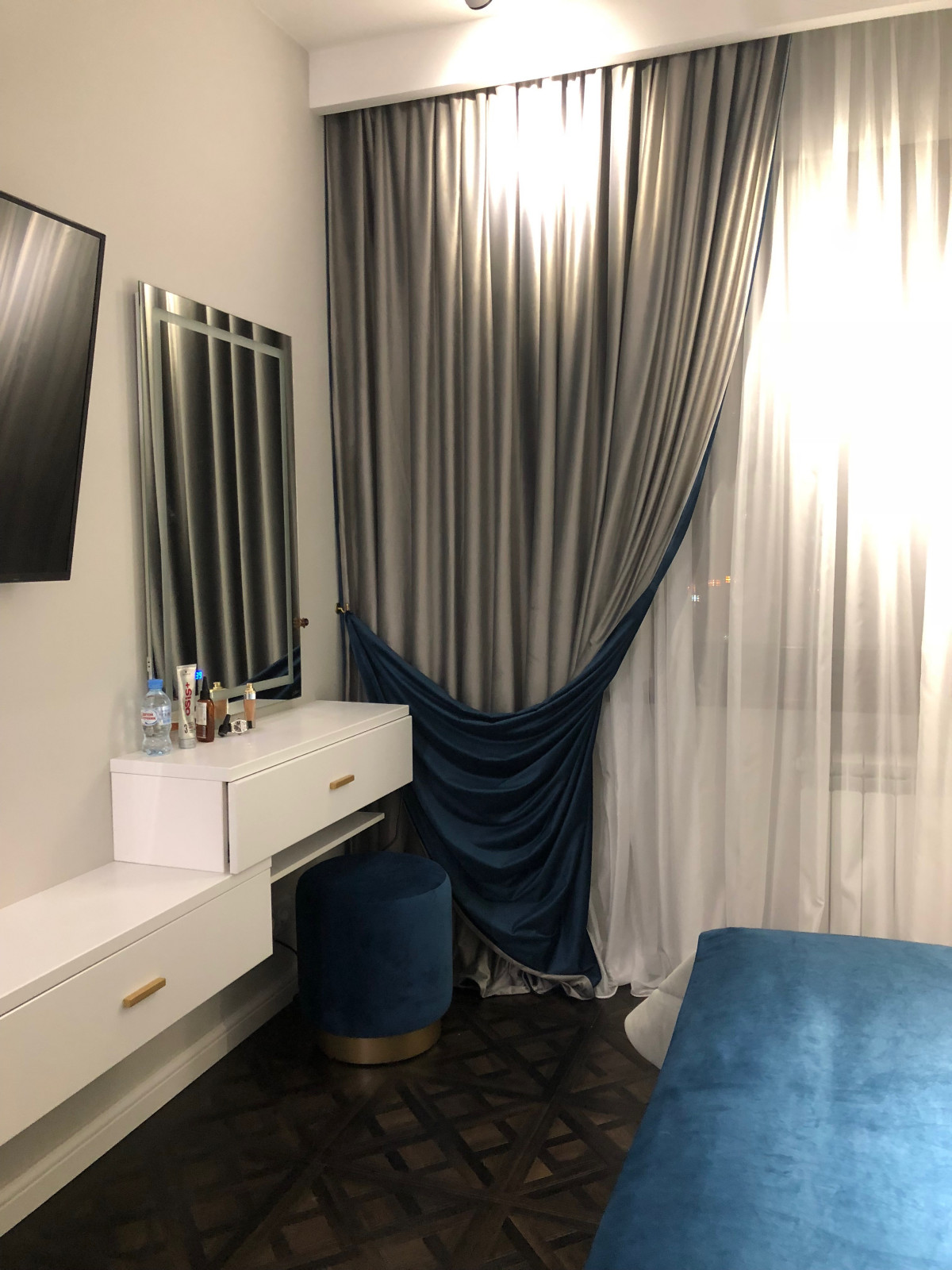 Обложка проекта: Текстильное оформление спальни в ЖК "Маршал"