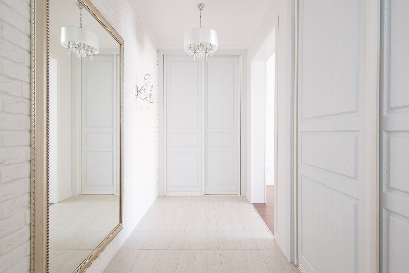 Изысканный интерьер в прохладной цветовой гамме