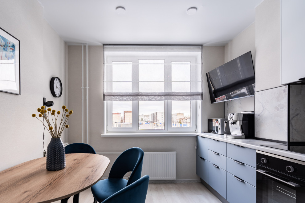 Усть-Лугв, 2х комнатная квартира для проживания специалтстов, комплектация