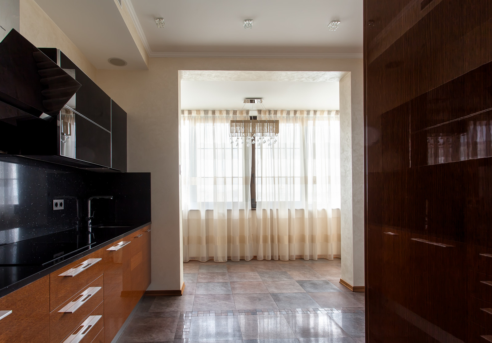 Обложка проекта: Кухни