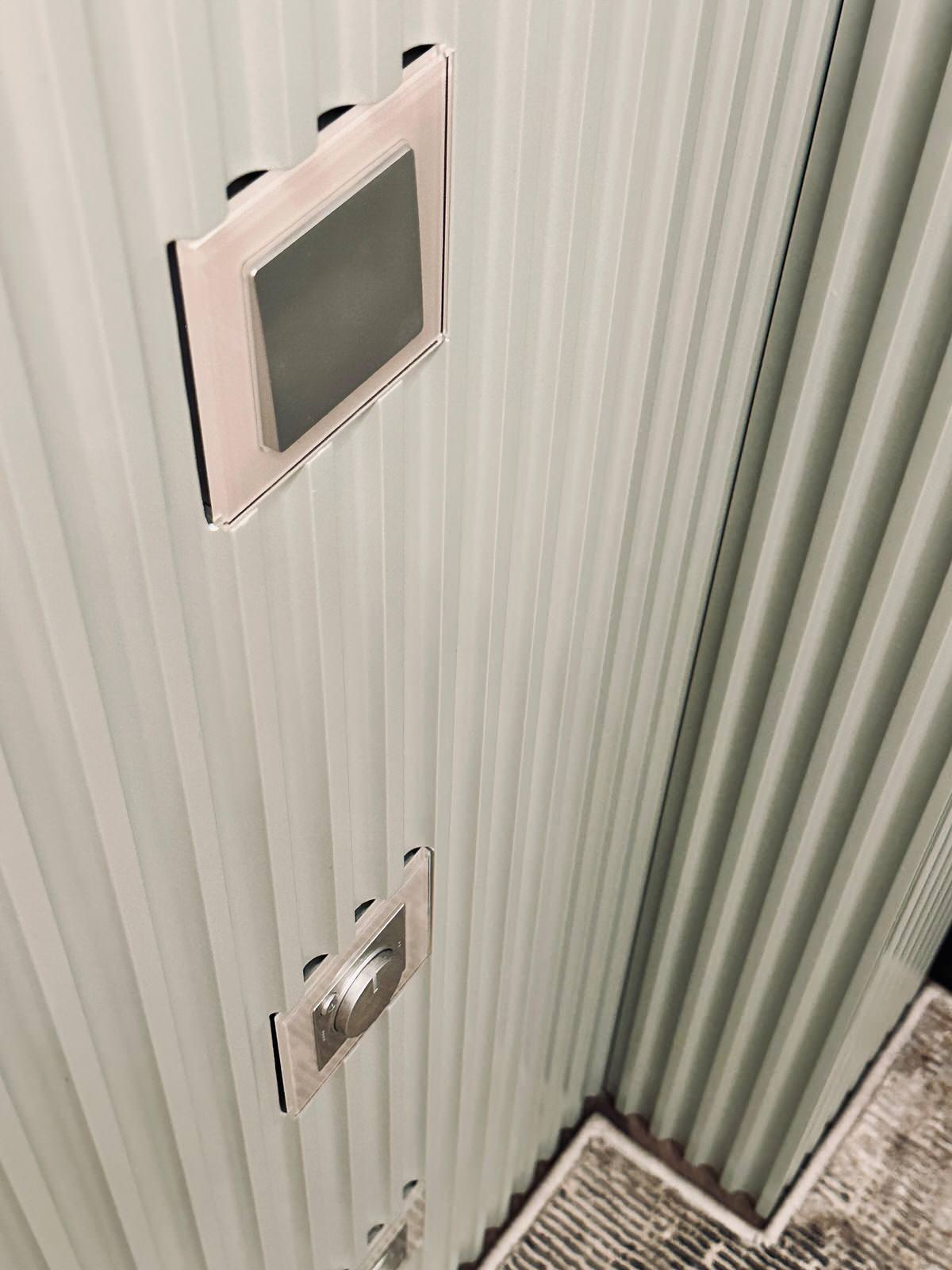 Стеновые панели из МДФ эмаль в коридор.