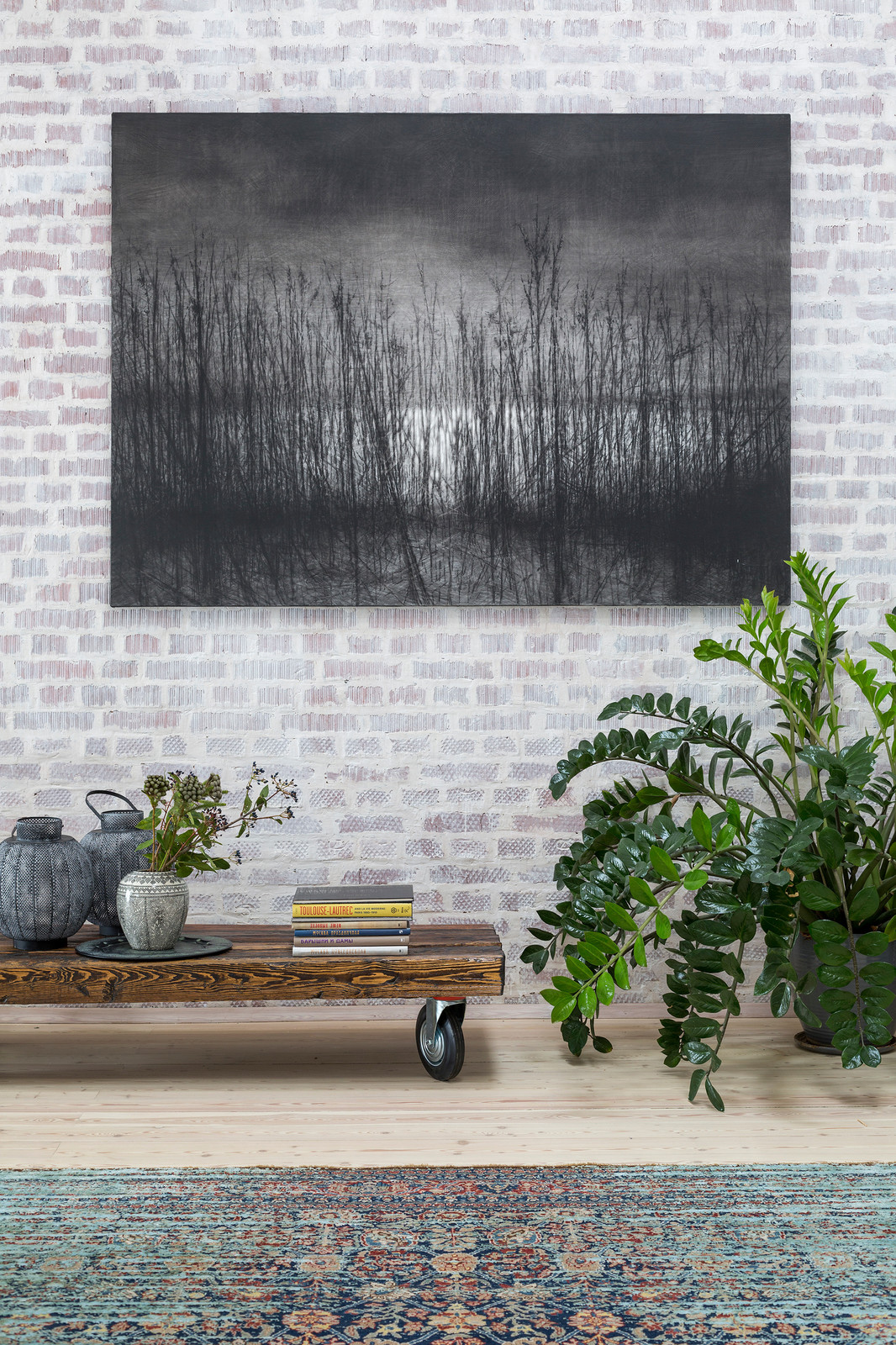 Houzz тур: Таунхаус с антикварной дверью из Индии