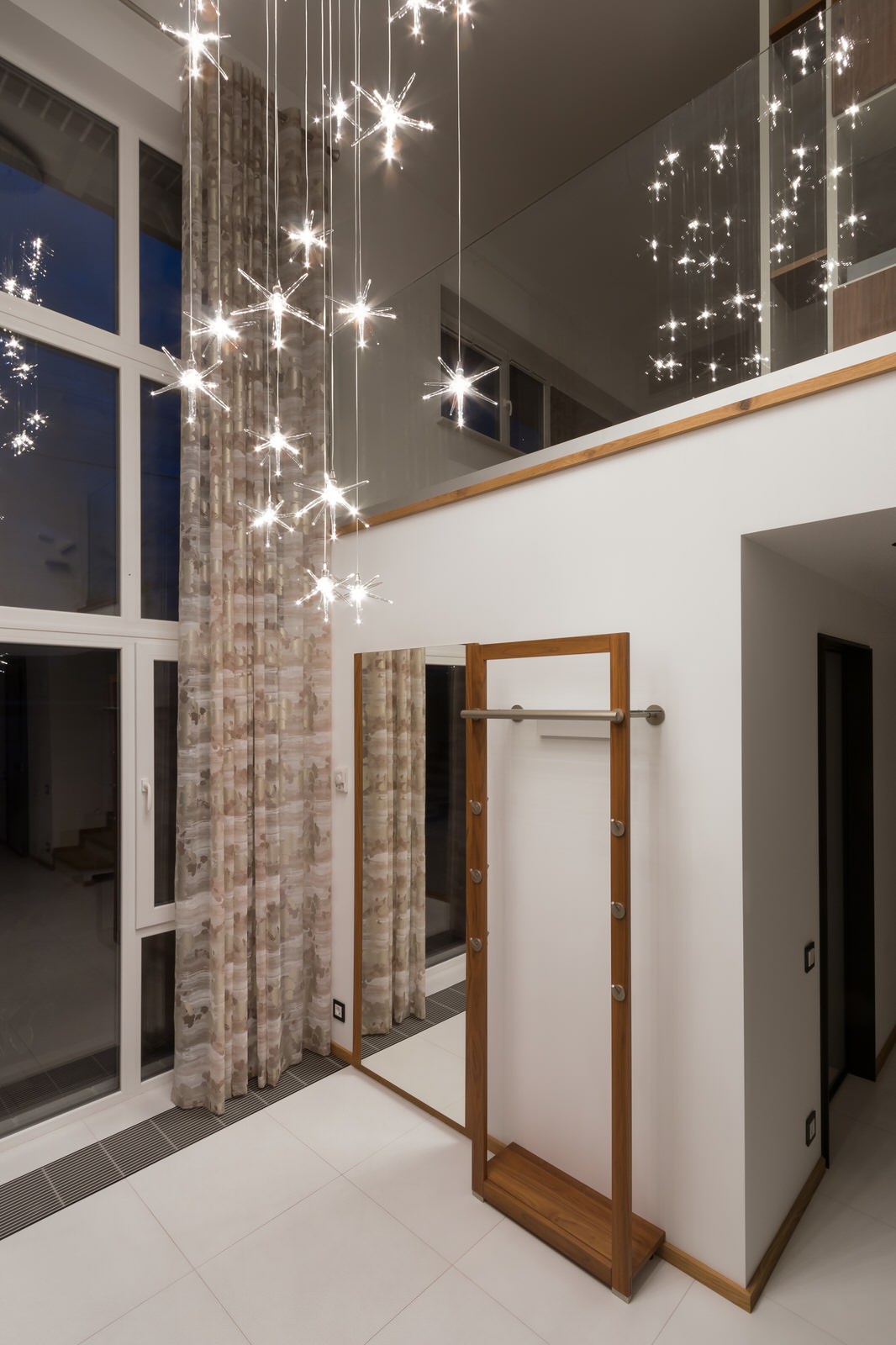 Дом у озера