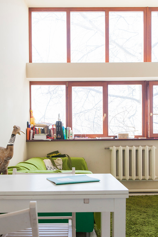 В гостях: Антон Носик и его квартира-ячейка в доме Наркомфина