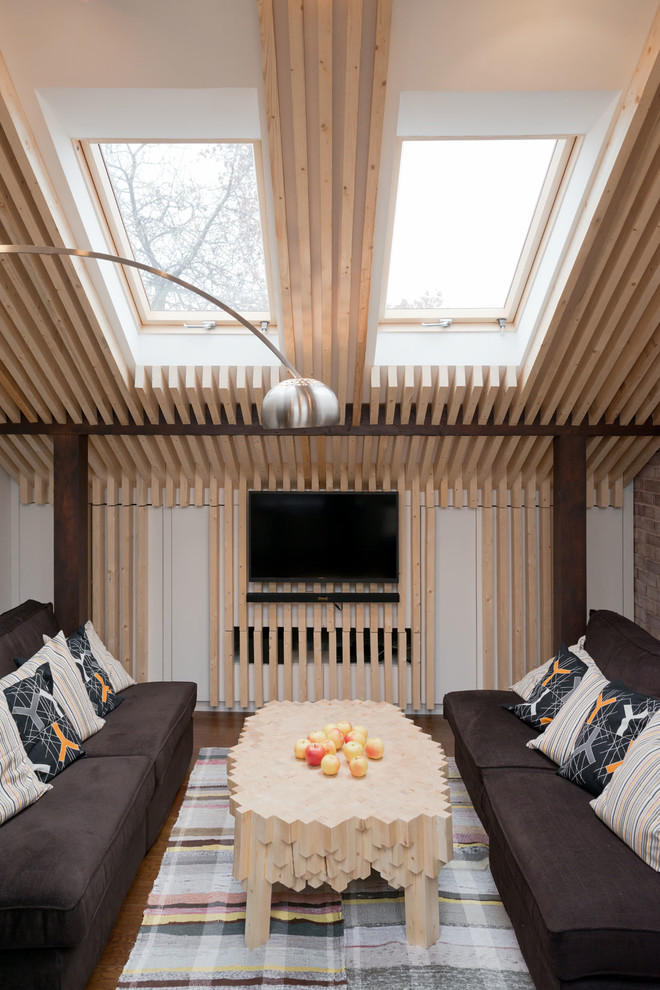 МАНСАРДА С ПОТАЙНЫМИ ДВЕРЦАМИ