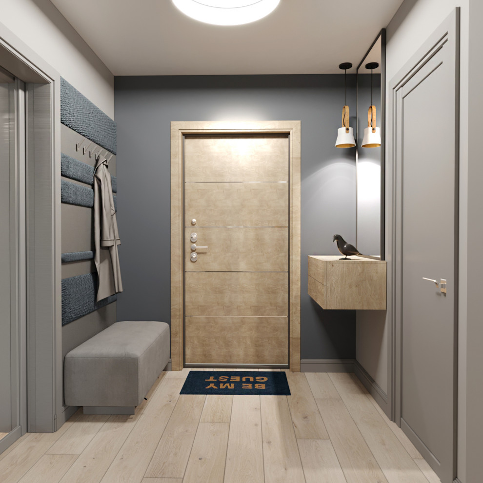 Сканди в сером