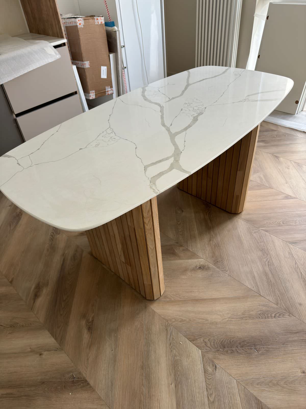 Обложка проекта: Реечное подстолье из массива