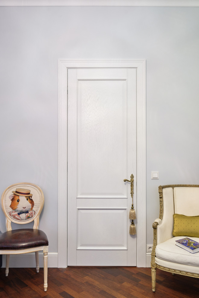 Классический интерьер с Орлеаном в отделке дуб