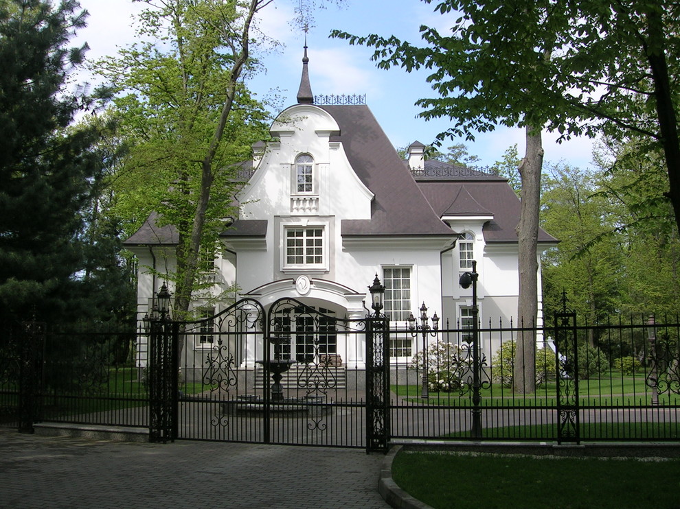 Жилой дом в поселке Отрадное Калининградской области