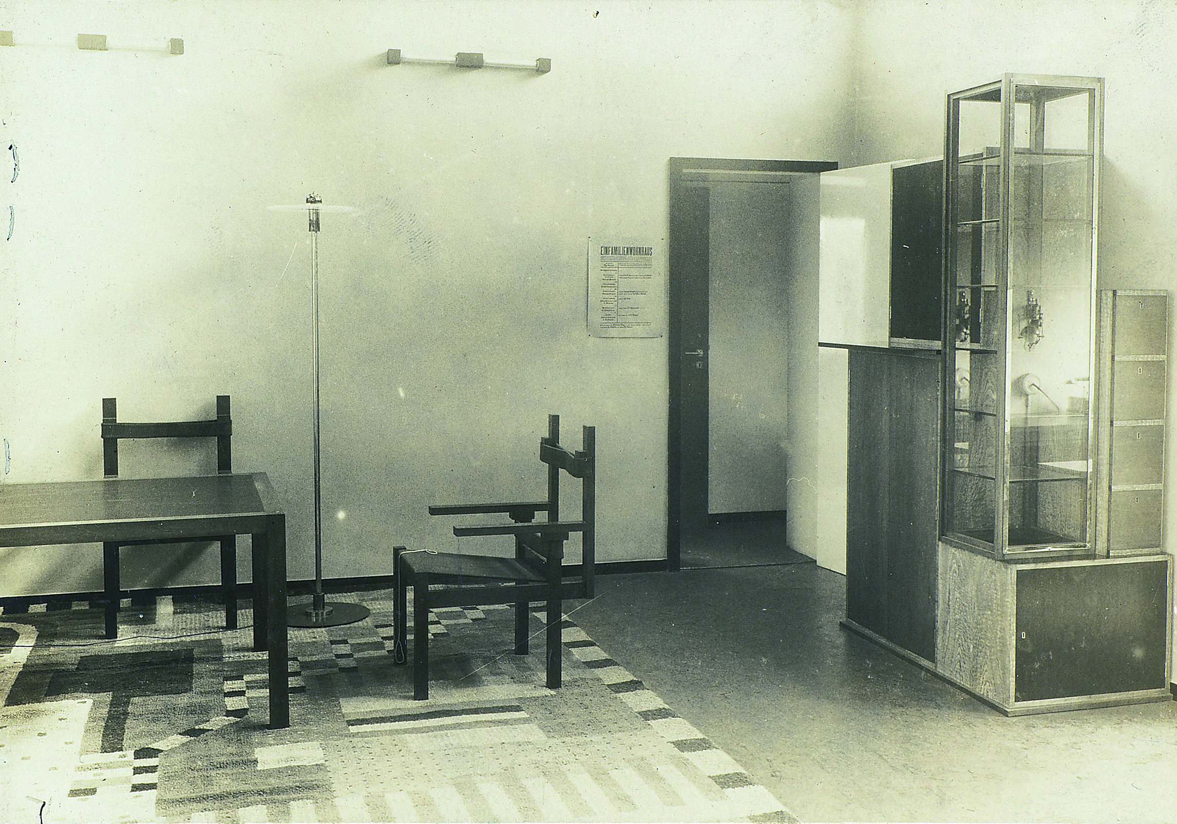 Мир дизайна: К истокам модернизма — первое здание Баухауса