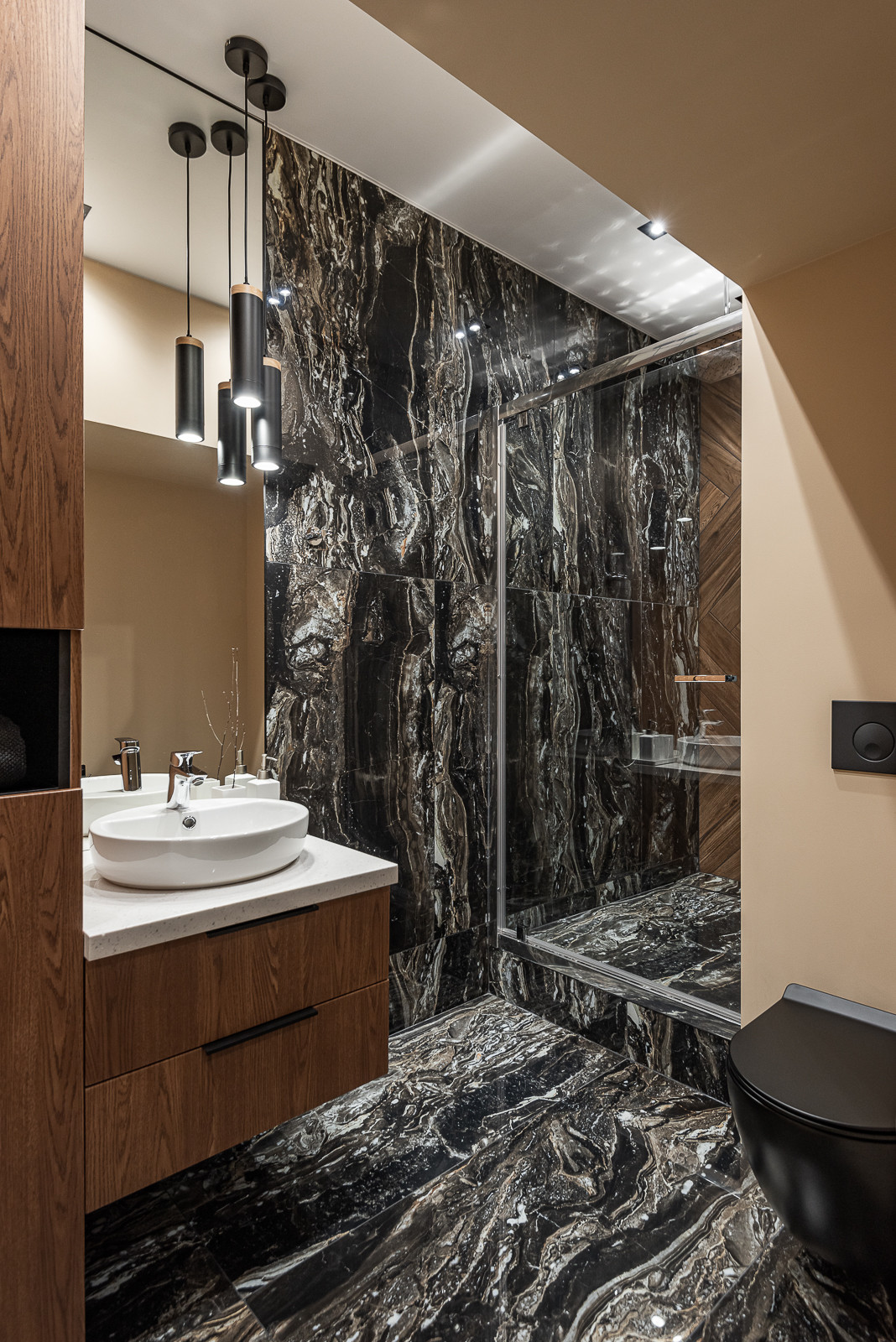 Обложка альбома: ванная