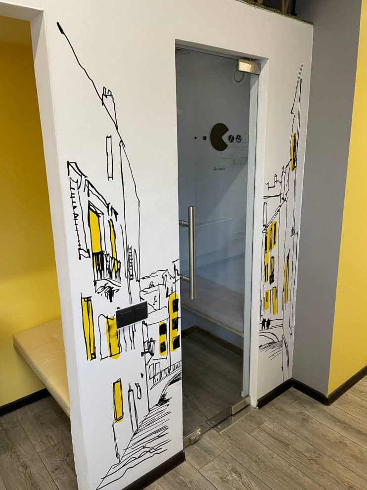 Роспись стен в офисе Dr.Jung