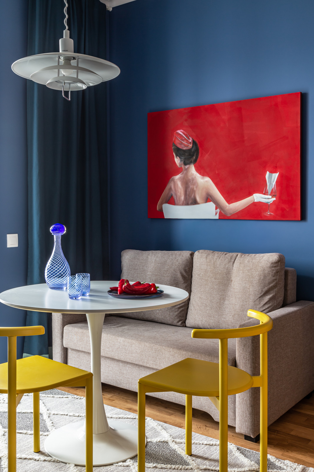 Эклектичный интерьер квартиры, вдохновленный Музеем Фриды Кало