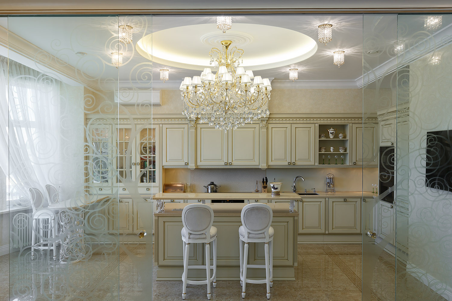 квартира с лифтом