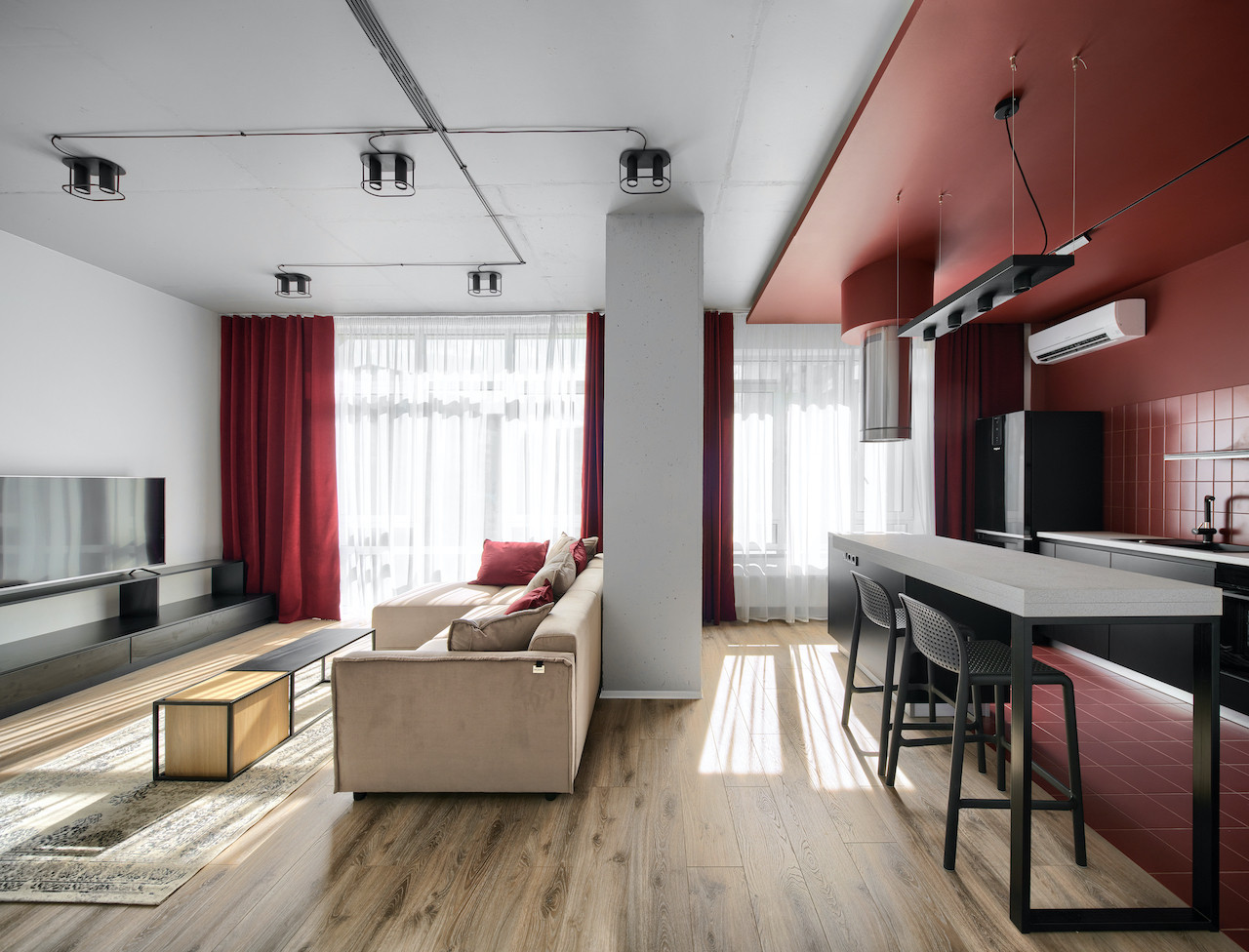Houzz Украина: 52 кв.м — квартира в оттенках бордо и терракоты