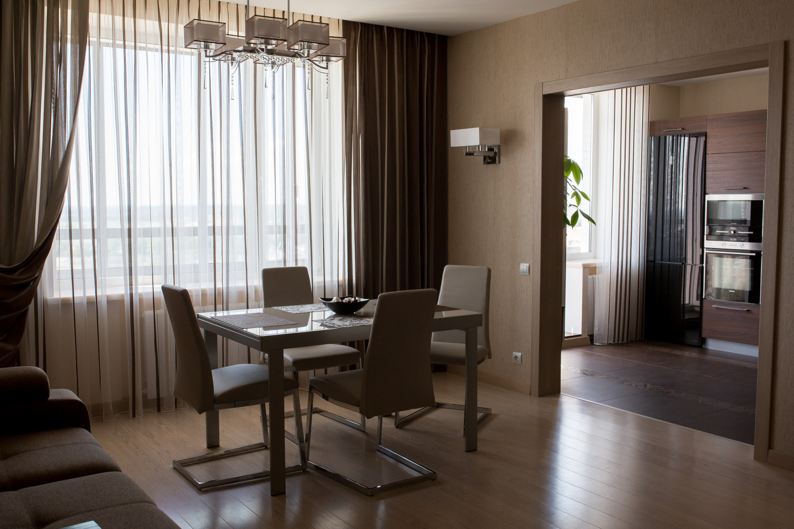 Проект интерьера квартиры в современном стиле, ул. Космонавтов, 105 м.кв.