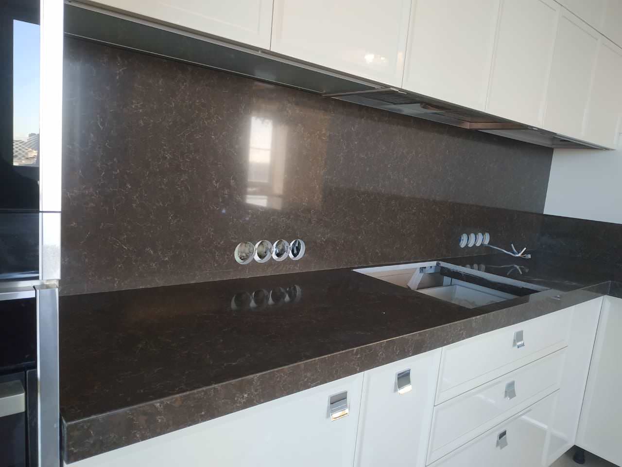 Обложка проекта: Столешница из Кварцевого Агломерата