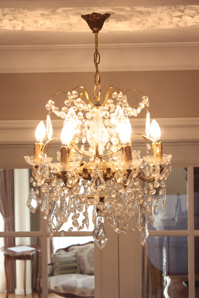 Recreating the Interior of the Chekhov’s Period in a Suburban Residence